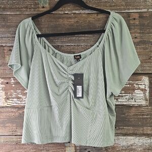 Lee Women's Green Cropped Top, Size 2X